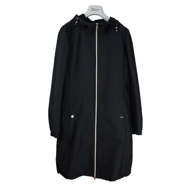 HERNO (ヘルノ）／  PA0030D  13470S  参考価格￥148,500　