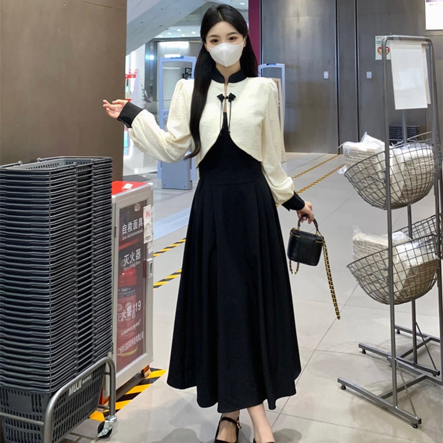 定価12万 タグ付✨️MaxMara 白タグ カシュクール美シルエット 定価12万 タグ付✨️MaxMara 白タグ カシュクール美シルエット