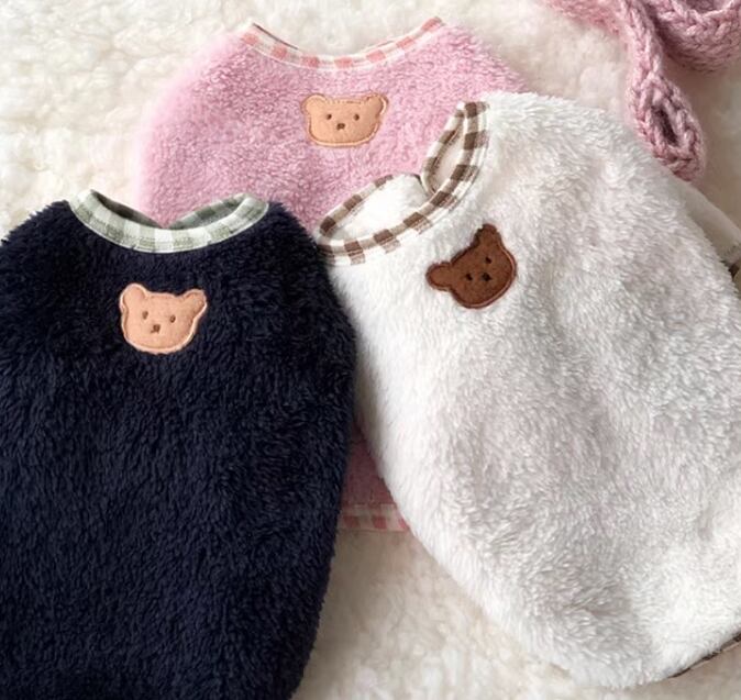 ドッグ 犬 小型犬 室内着 シャツ セーター スリム スマート 袖付き クマ もこもこ アニマル ぬくぬく ふわふわ 中厚手 かわいい シンプル カジュアル おしゃれ ラフ ルーズ 個性的 モダン ヴィンテージ ラブリー キュート フェアリー カレッジ風 ベーシック プレッピー シンプル 無地 ストライプ 秋 冬 秋服 冬服 男の子 女の子 成犬 お出かけ お泊まり アウトドア 公園 休日 ガーデン 庭 散歩 ウォーキング 室内 おうち コーデ 暖かい 防寒 普段使い XS S M L XL