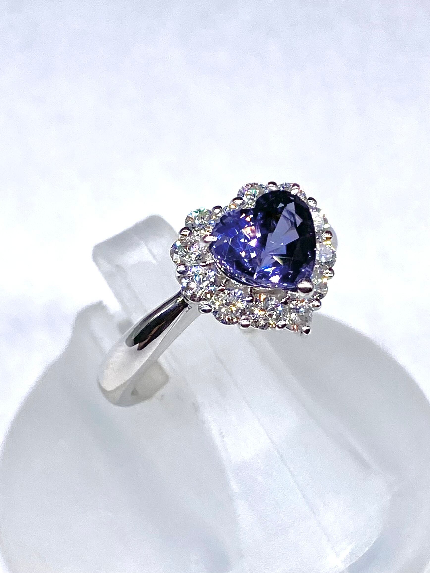 コバルトスピネル 2.075ct / ダイヤモンド 計0.72ct Pt900