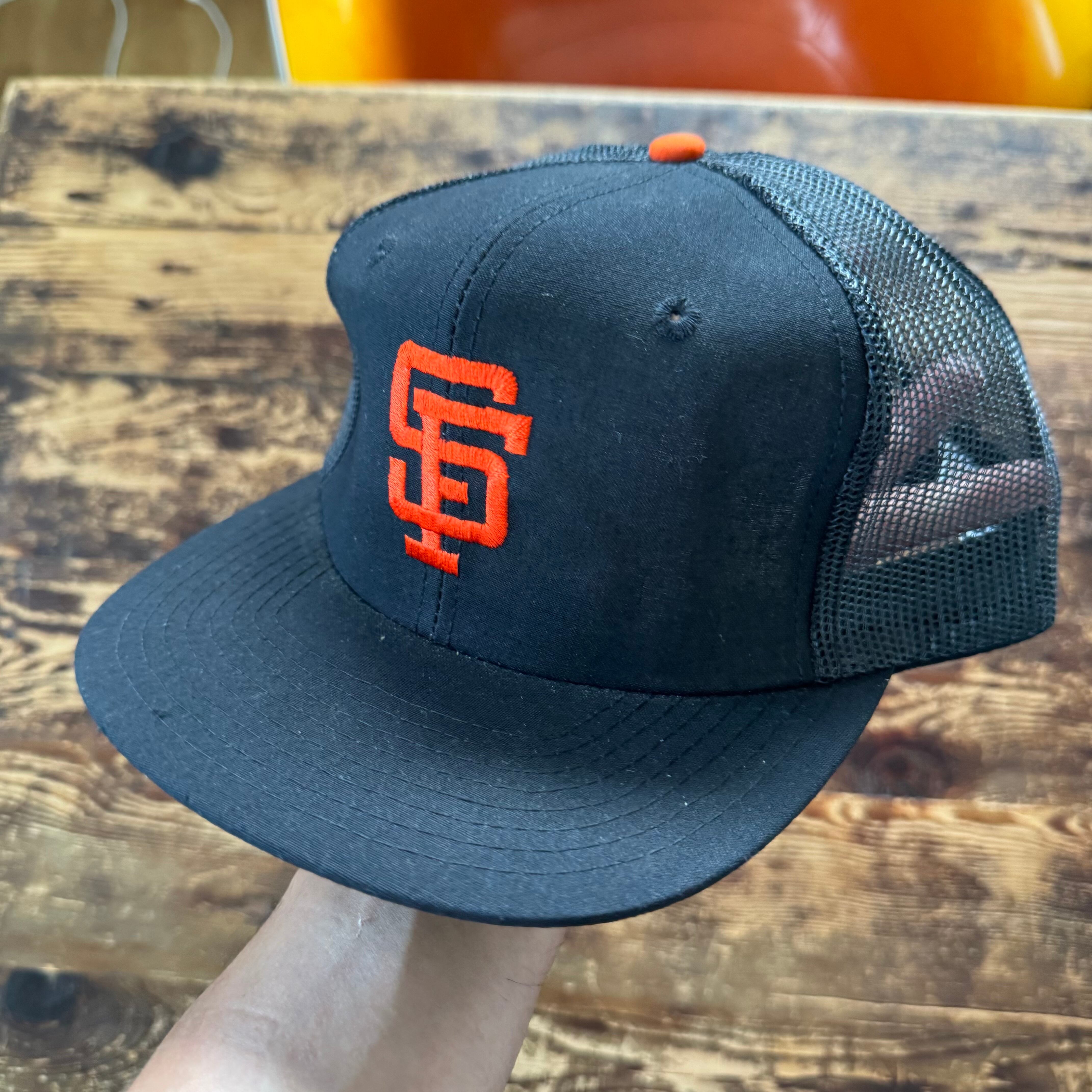 1980's MLB SF Giants Snapback Baseball Mesh Cap | Pay ID