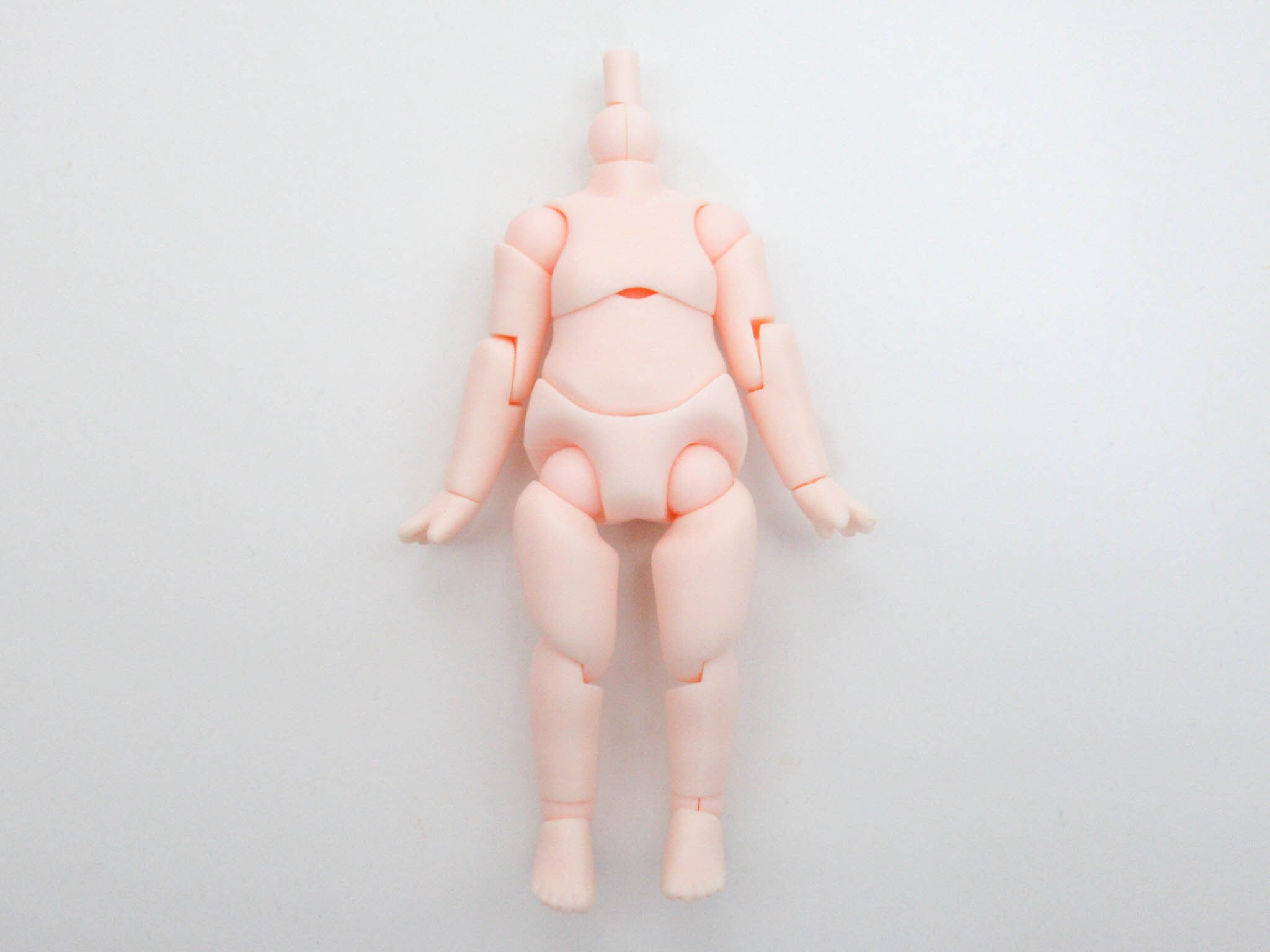 再入荷 ねんどろいどどーる archetype Girl [almond milk] 素体