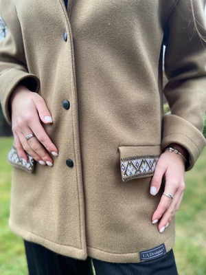 ウクライナ産カシミヤ手刺繍ジャケットコート　レディース