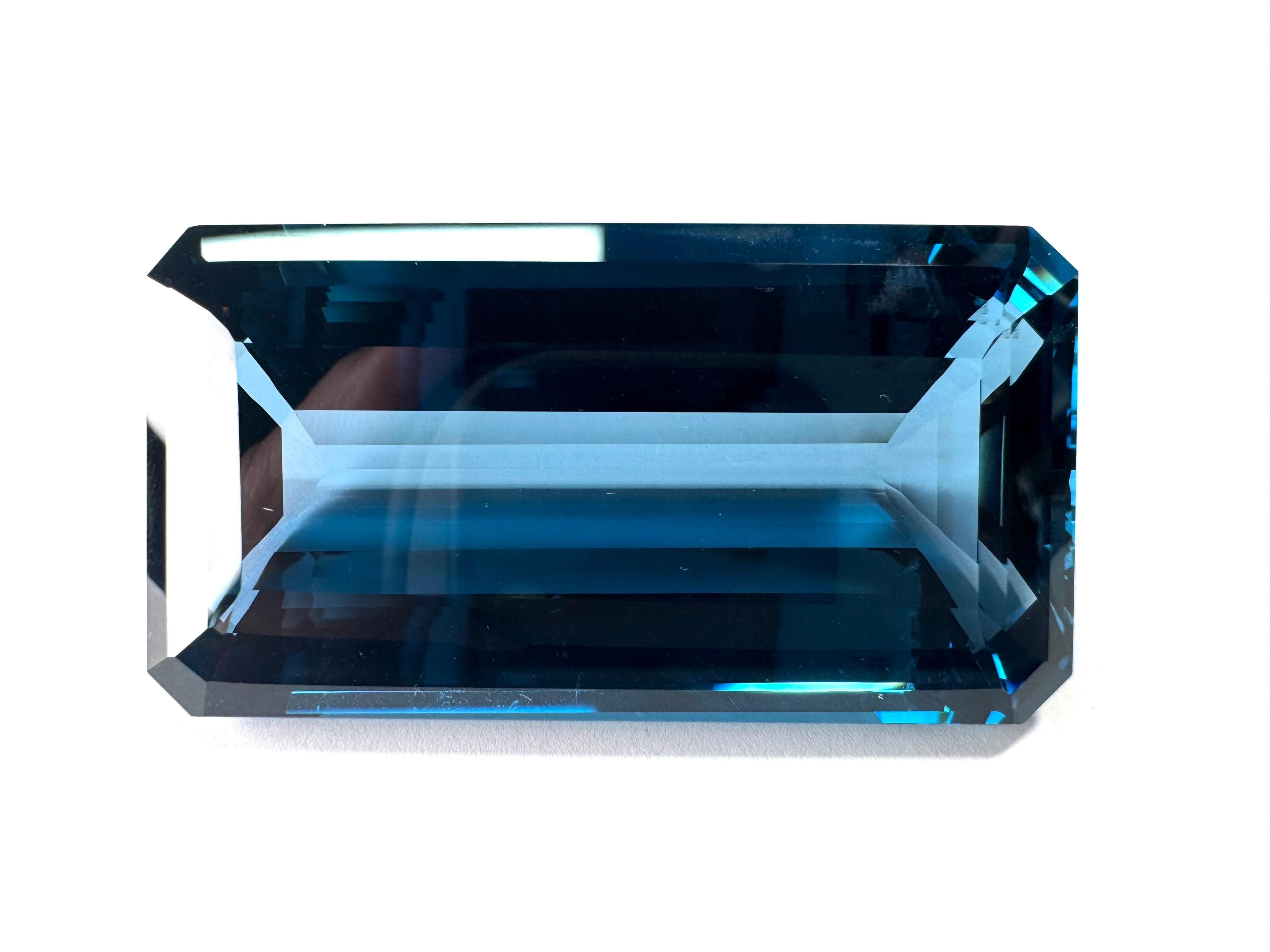 dragon 様】324.89ct トップクオリティーロンドンブルートパーズ [PK