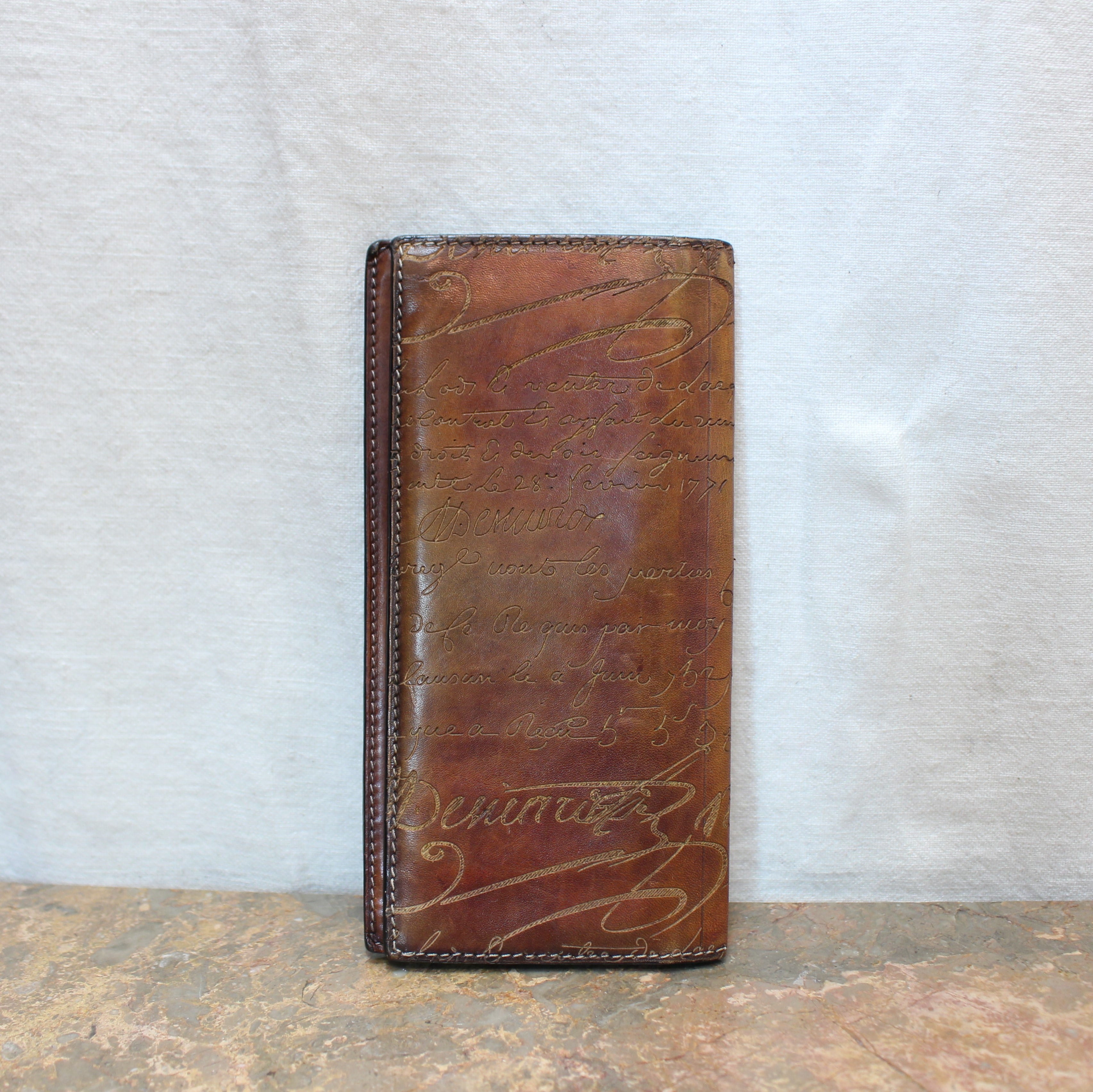 2000000006208 Berluti CALLIGRAPHY LEATHER WALLET MADE IN ITALY