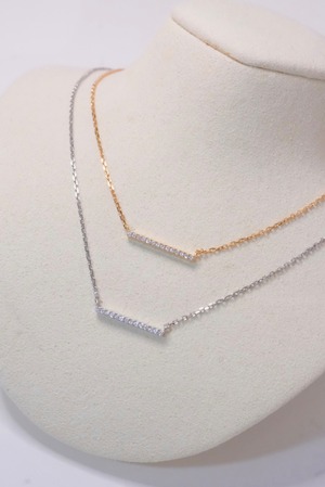 simple bar necklace