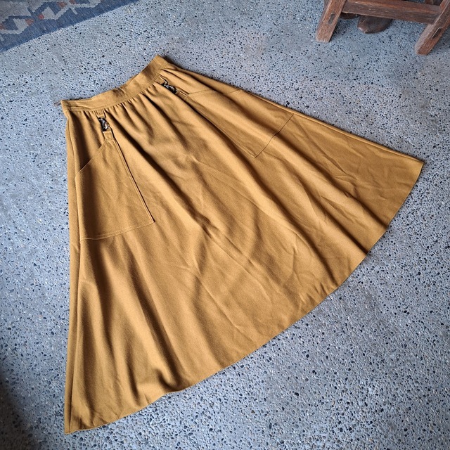 ヨーロッパ製 デザインスカート used [211011]