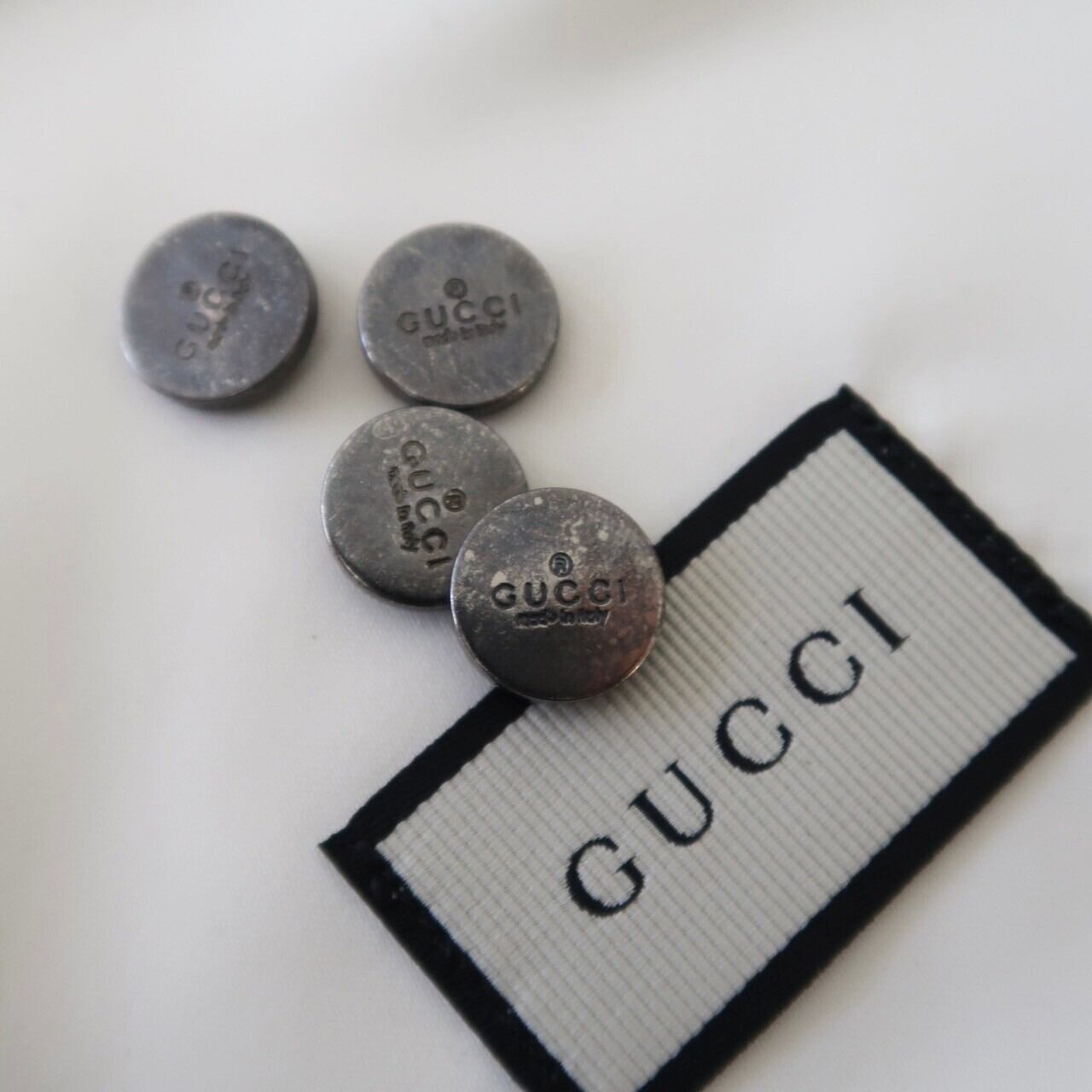 VINTAGE GUCCI BUTTON】プチロゴ メタルボタン 11mm G-19003 | annvintage
