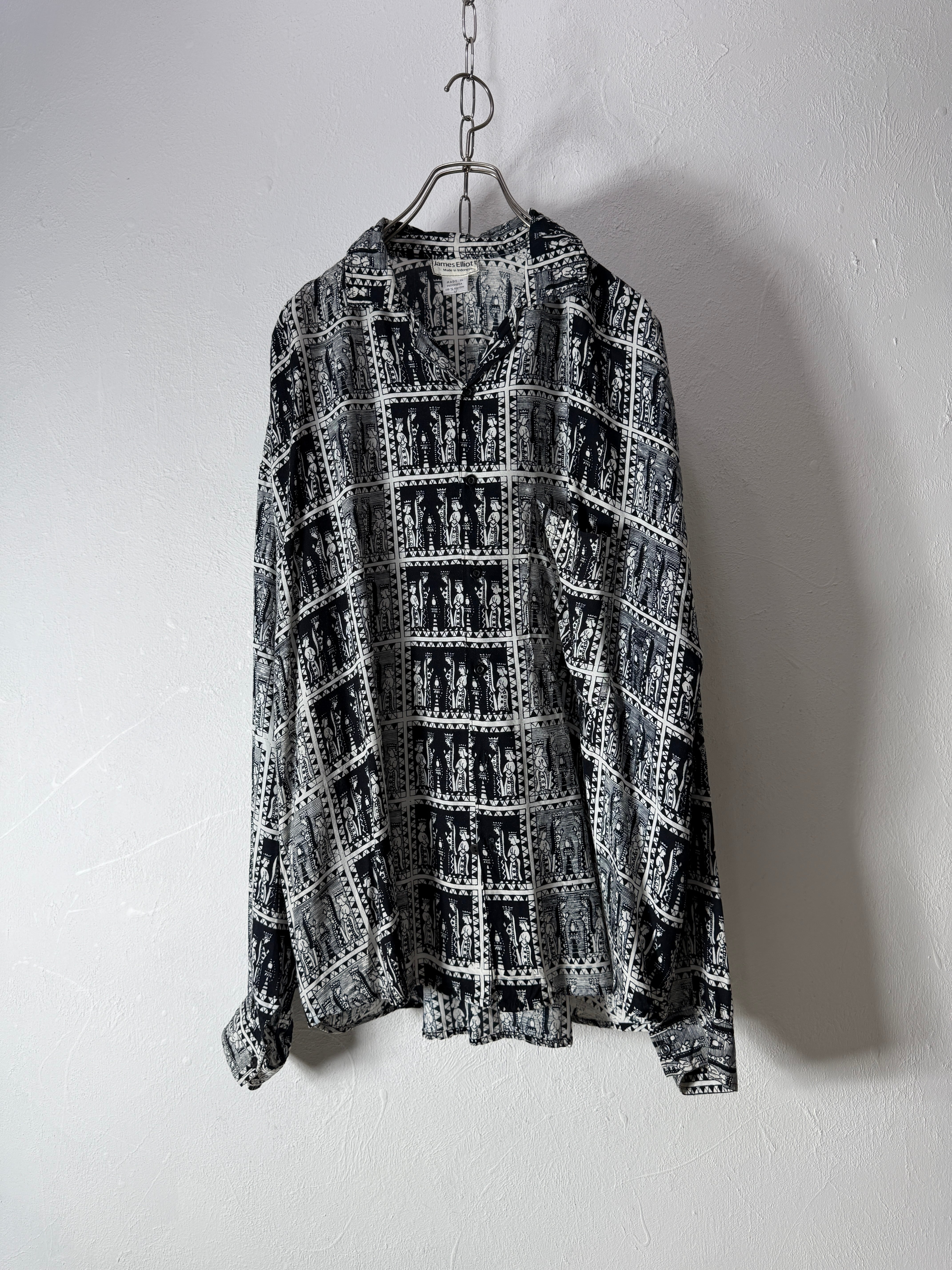 90’s All-over pattern rayon shirt