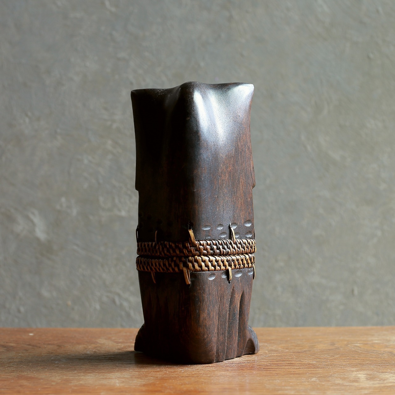 大きなお目々で見守る、フクロウの小物入れ