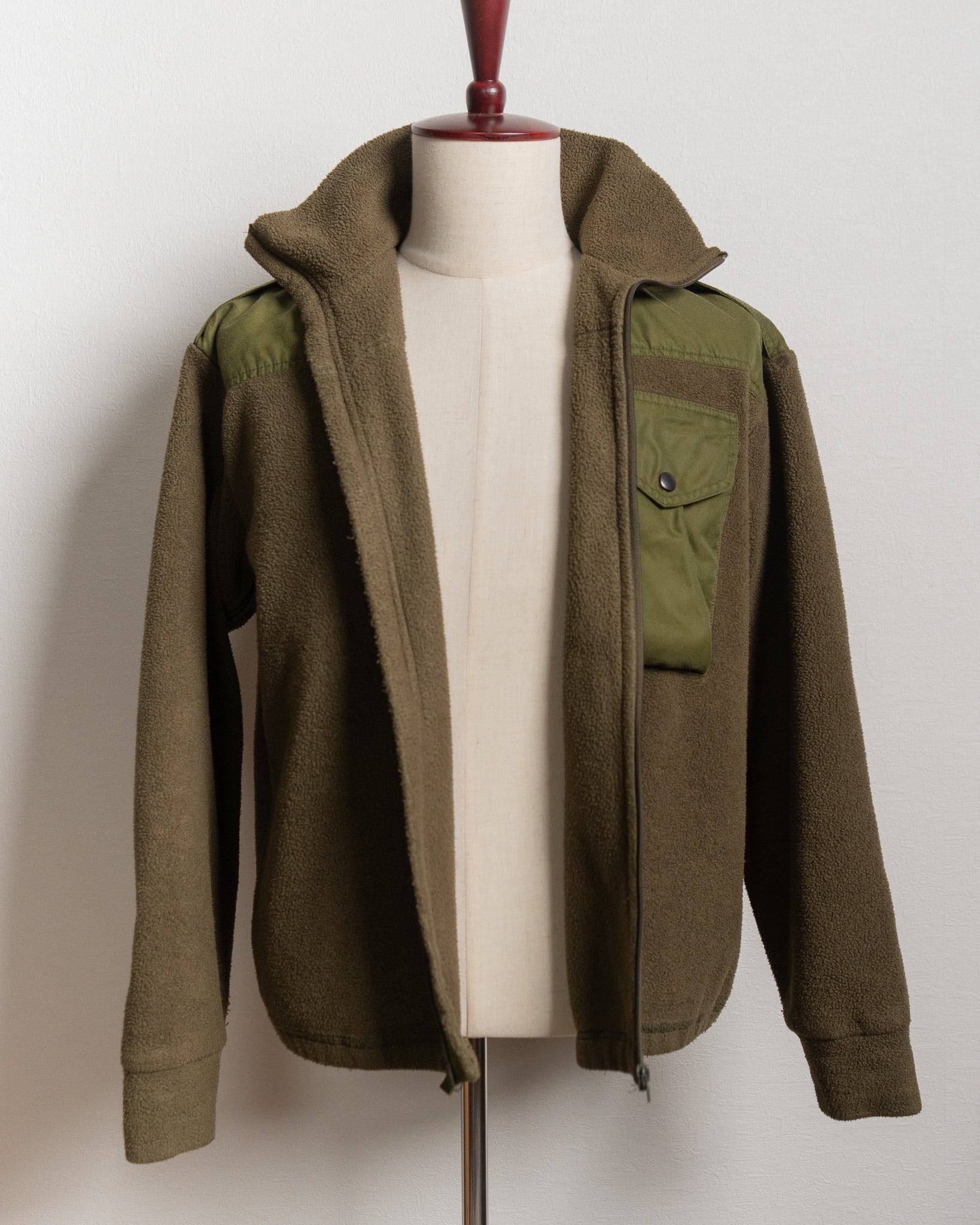 USED】Canadian Army IECS Fleece Jacket 実物 カナダ軍 フリース