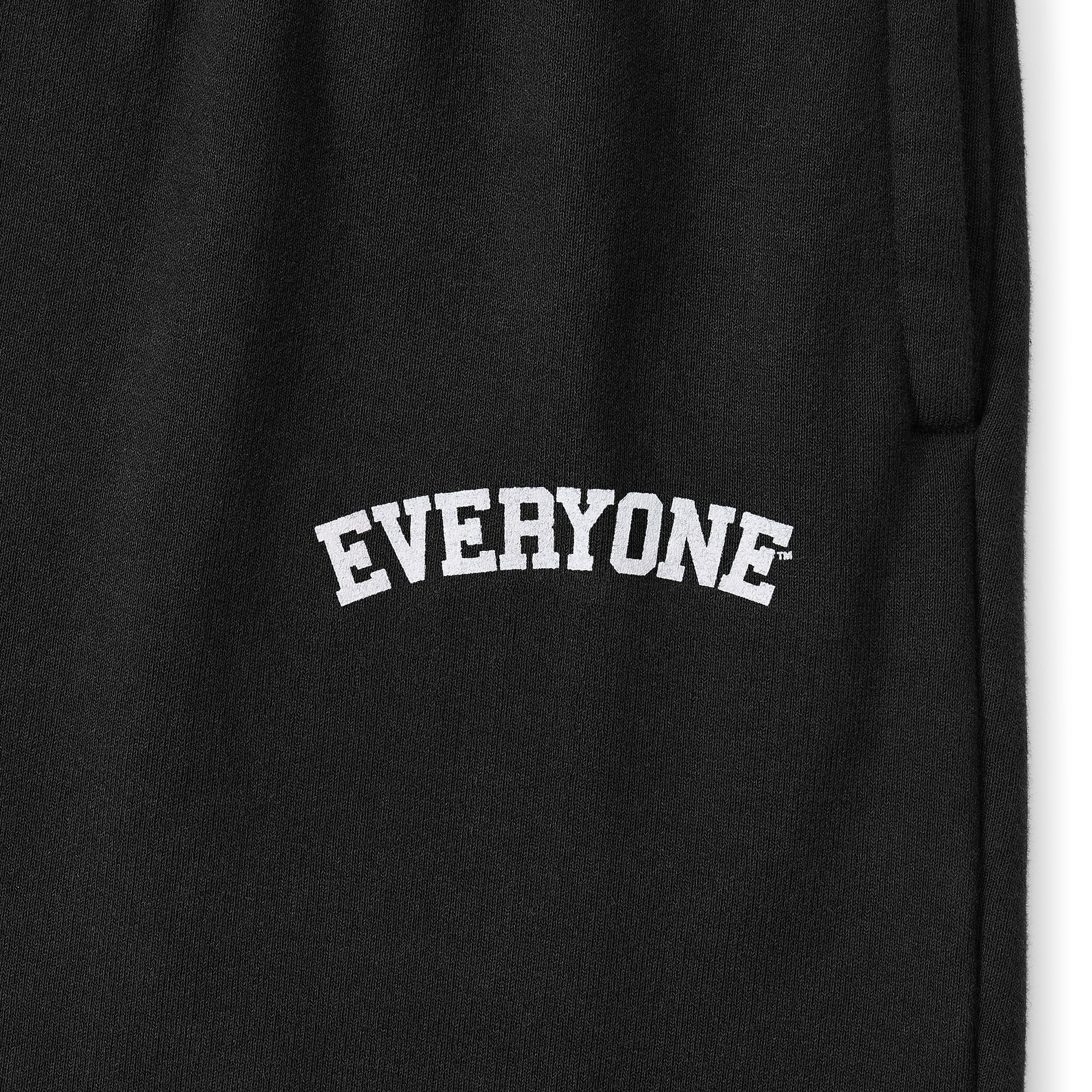 everyone collegiate logo classic sweat shorts (BLACK) | everyone