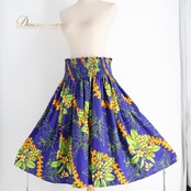 フラダンス 衣装 MENEHUNE PLANTETION メネフネプランテーション パウスカート ブルー系 日本製 レイ柄 花柄 シングル シンプル かわいい 華やか 鮮やか 明るい 爽やか 青 緑 黄 橙 ハワイアン アロハ フラ ダンス レッスン 練習