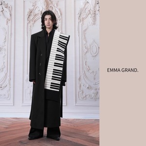 鍵盤に包まれるメロディーマフラー　E00595