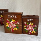 木製キャニスター４個セット　角柱型入子可能　手描き花ブーケステンシル　FARINE/SUCRE/CAFE/SEL小麦/砂糖/コーヒー/塩　 12otdz50
