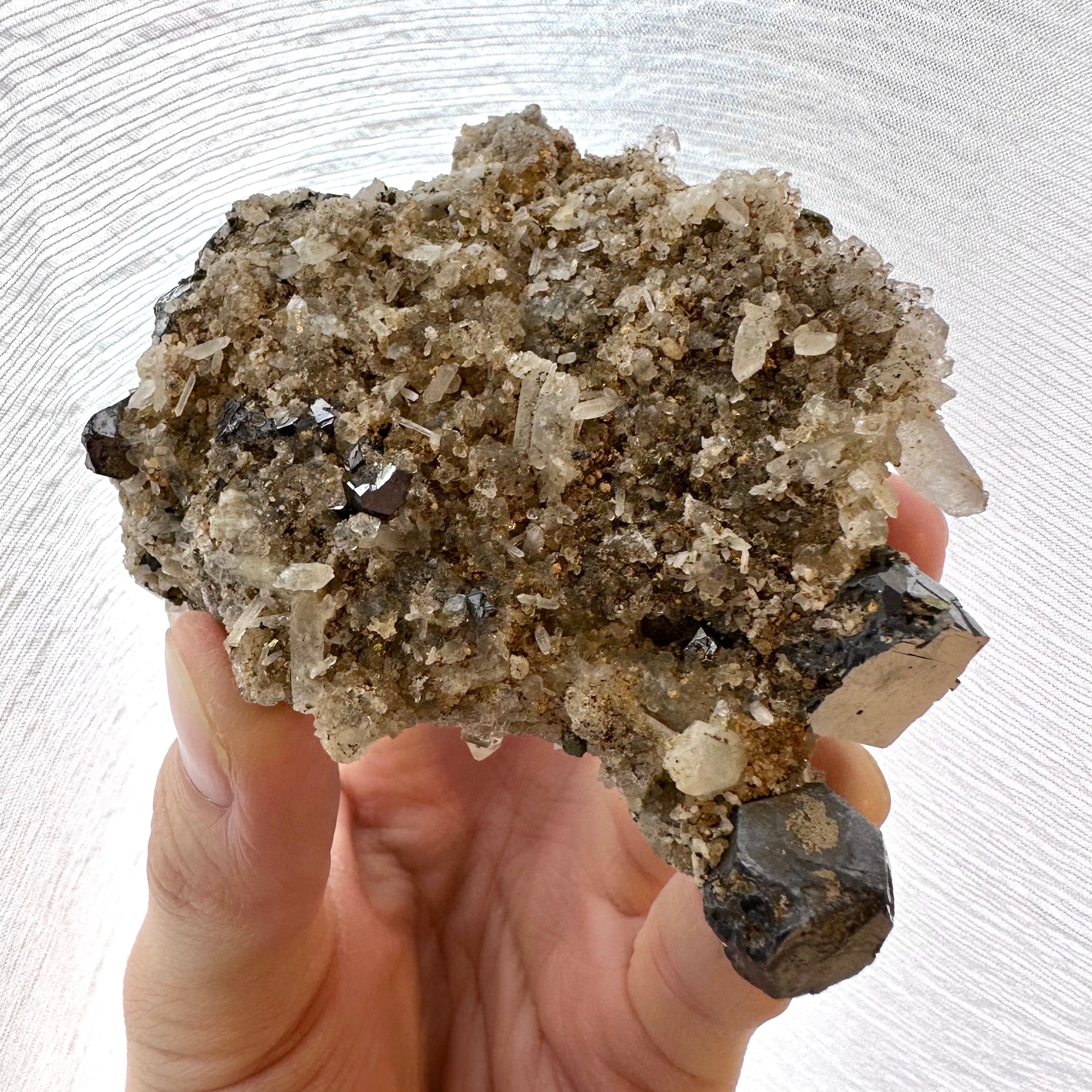 フローライト / ガレナ / パイライト / クォーツ【Fluorite with