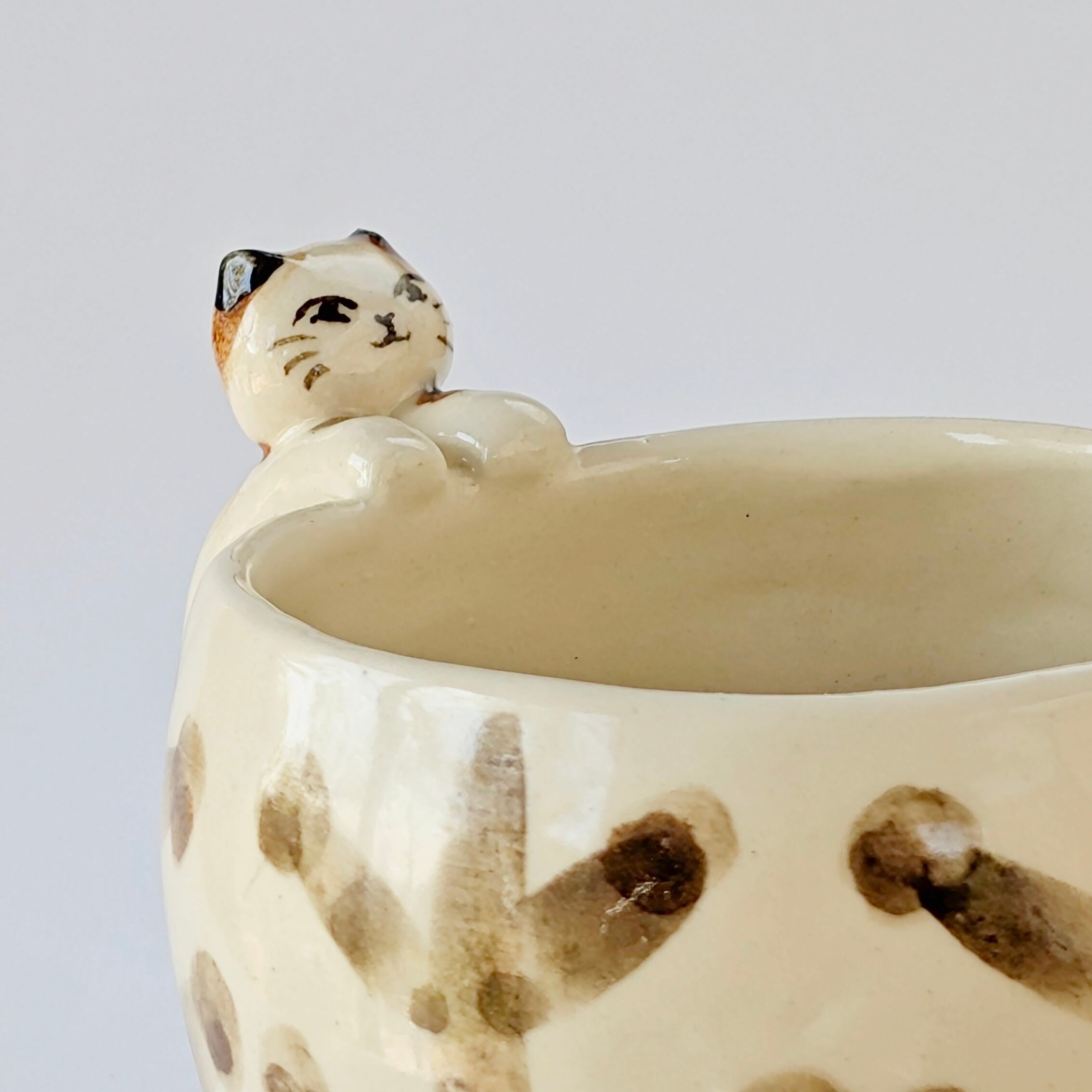 三毛猫のコーヒーカップ 手びねり | しののめラボ
