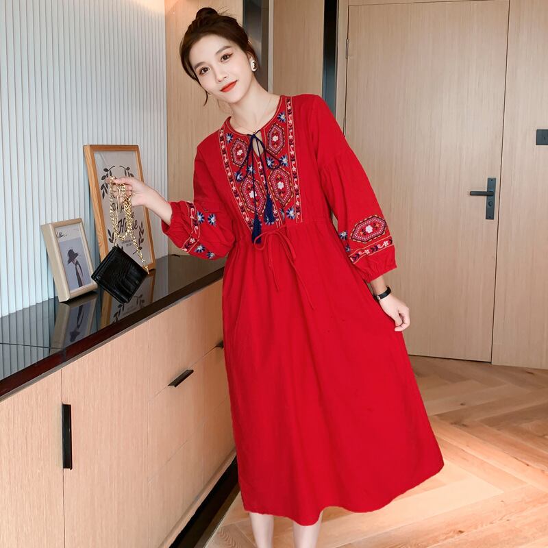 【新作】【送料無料】 マタニティドレス2020秋冬新エスニック刺繡テルドレス 刺繍 オータム 秋物 ウィンター 冬物 expec220457328051