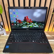 \ 公式ショップ限定価格❣️/ 準美品《最新モデル》LIFEBOOK U7311/HX 第11世代 メモリ8GB SSD256GB フルHD ノートパソコン 安心サポート&3ヶ月保証付き