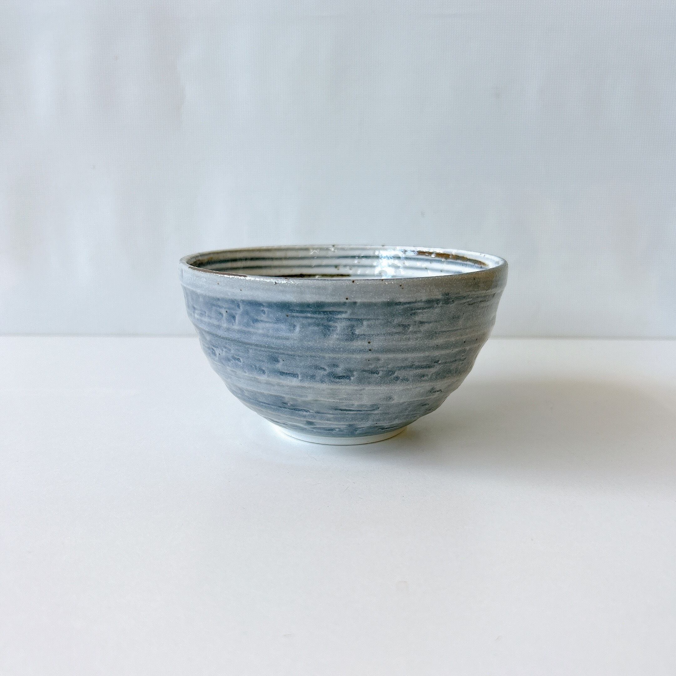 鼠志野　飯碗　2客 再入荷】三浦繁久十草飯碗(志野/鼠志野) - 暮らすうつわ とうもん