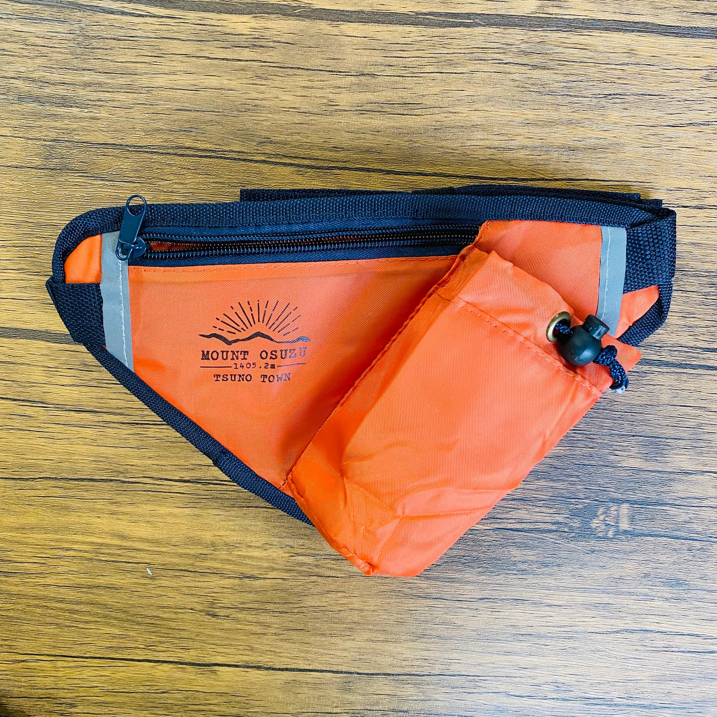 MOUNT OSUZU オリジナル2WAY ウォーキングポーチ | つのぴょん商店