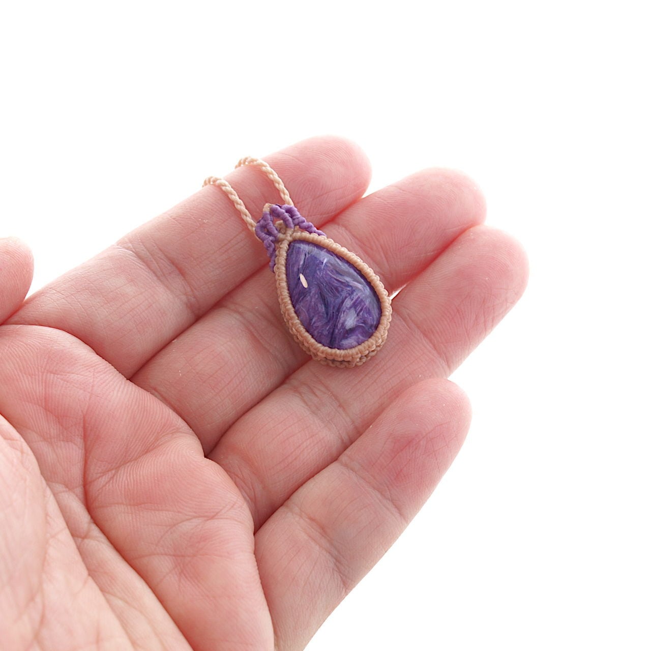 一点物】チャロアイトのドロップルースを包んだマクラメネックレスNo