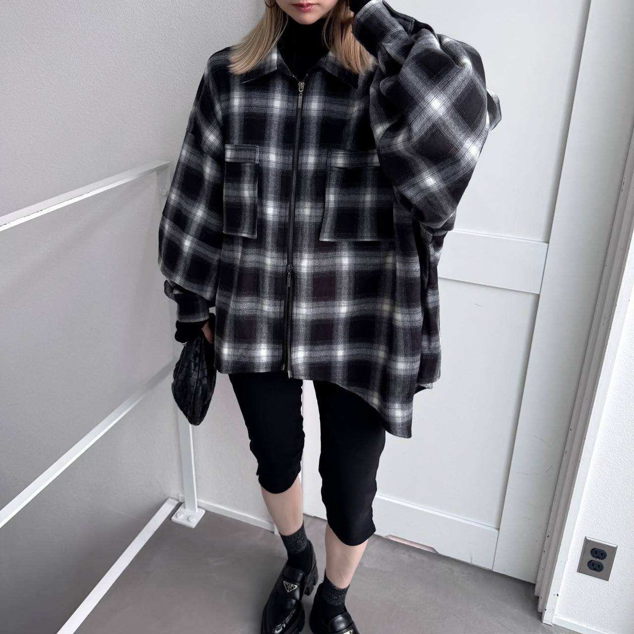 Ombre check asymmetric zip JK/black