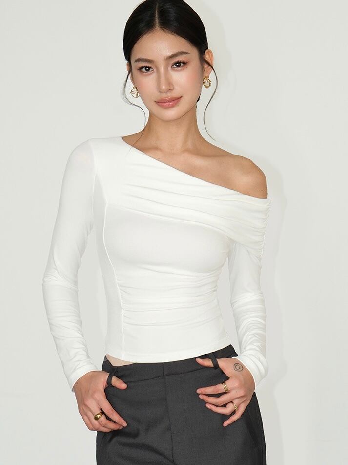 ギャザータイトカットソー