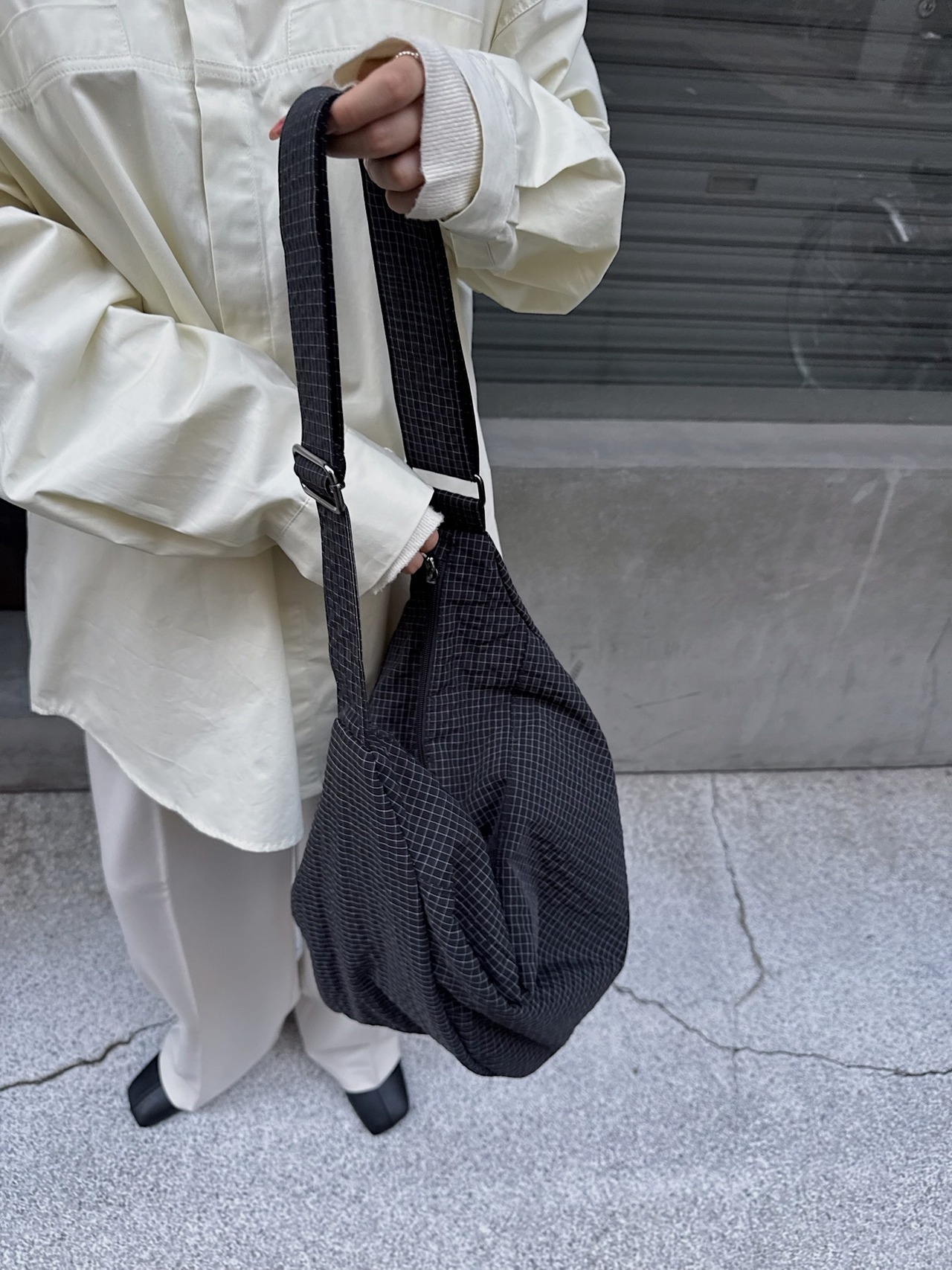 color scheme check shoulder bag