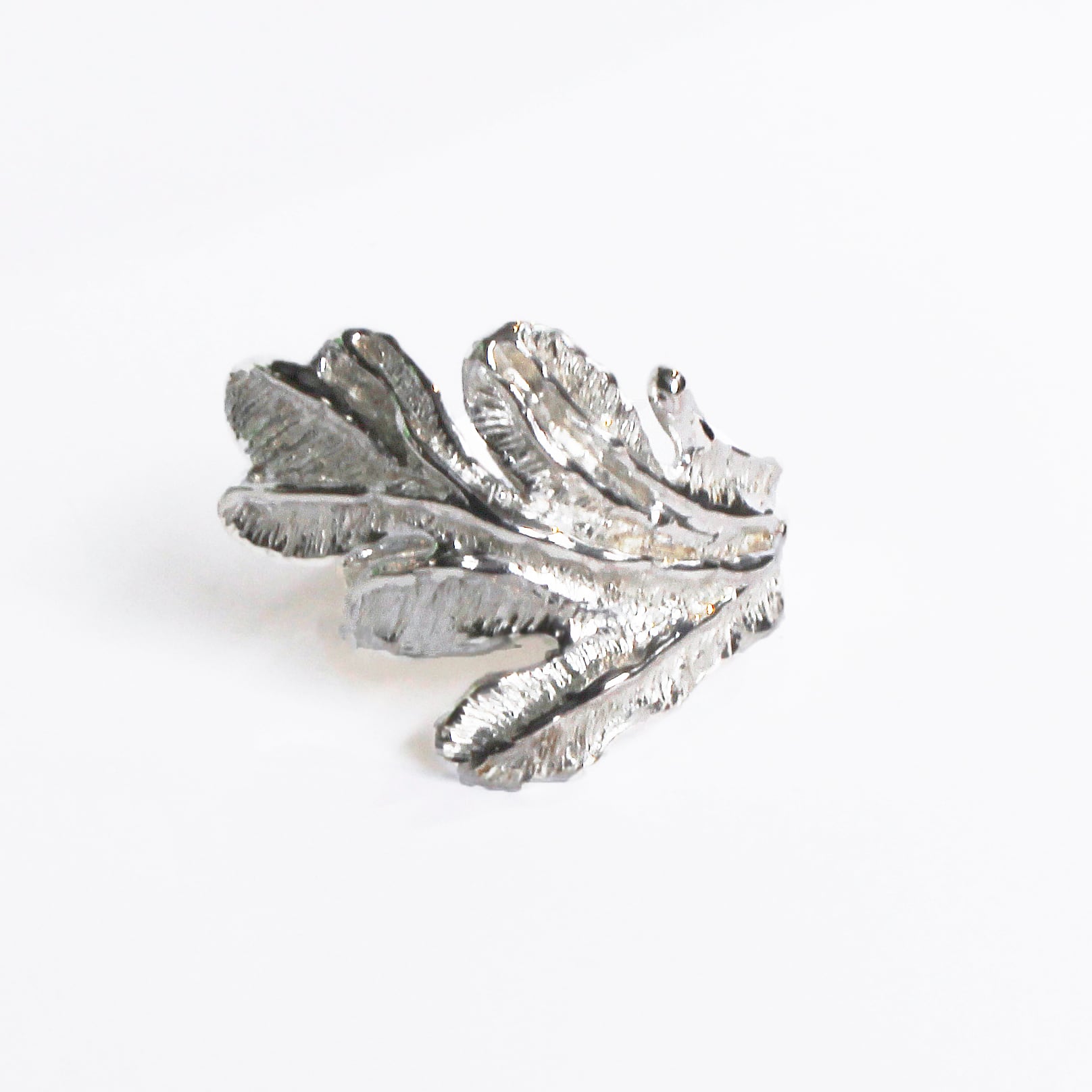 conoa (コノア) みずくさの指飾り silver