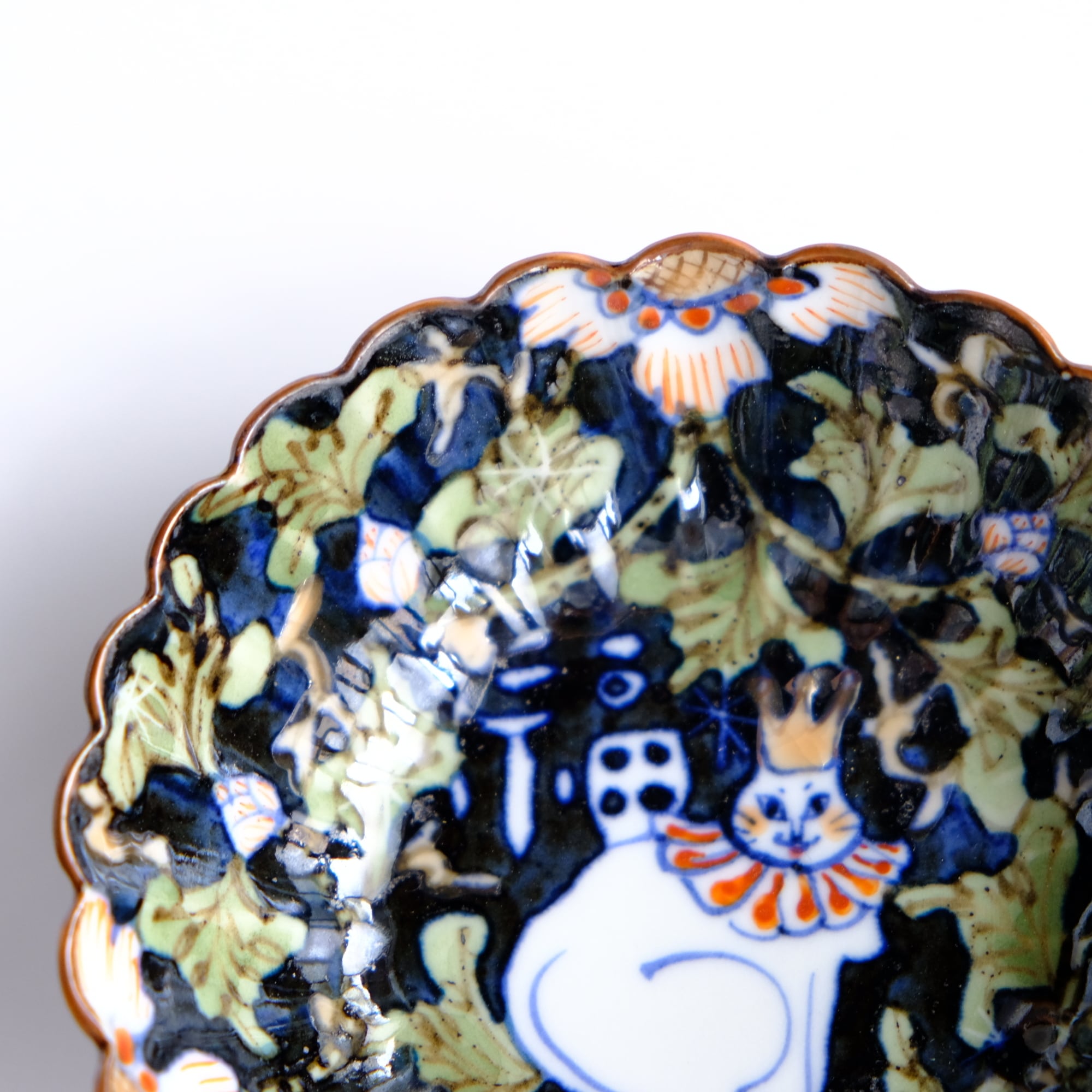 33 稲葉カヨ 菊型小鉢 地ダミ福キング牡丹唐草 Kayo Inaba Side dish