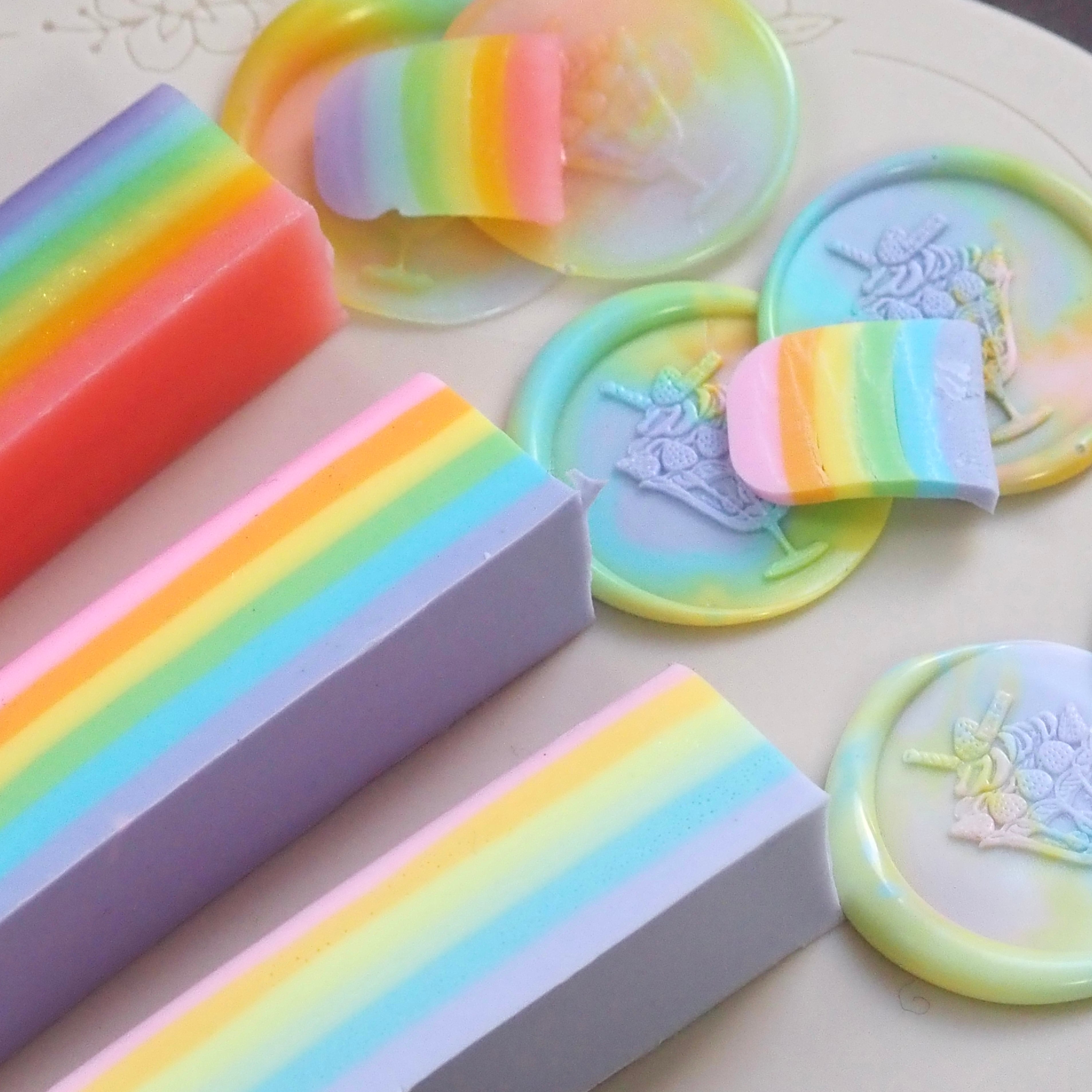 カラフルレインボー・シーリングワックススティック(約7cm/16〜17g)
