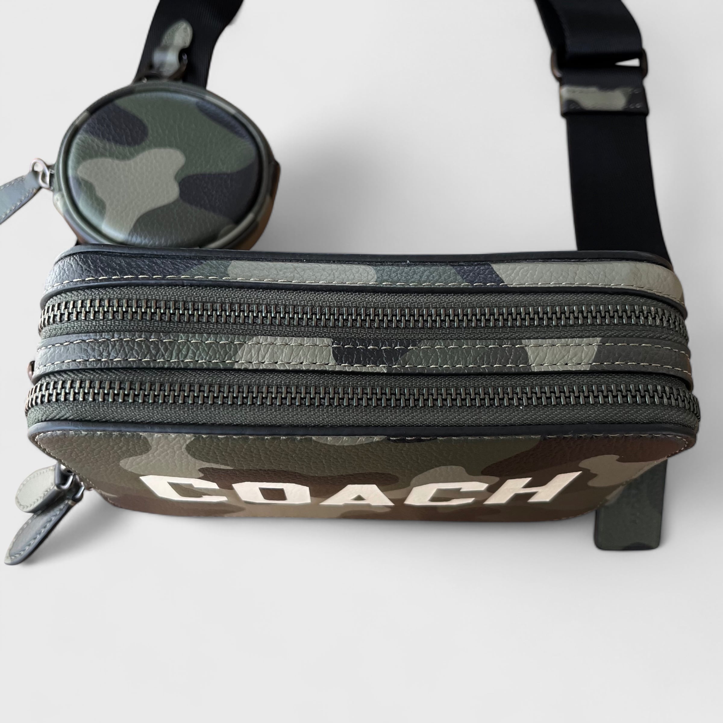 COACH コーチ チャーター クロスボディ 19 カモ プリント 迷彩 レザー COACH コーチ チャーター クロスボディ 19 カモ プリント アンド