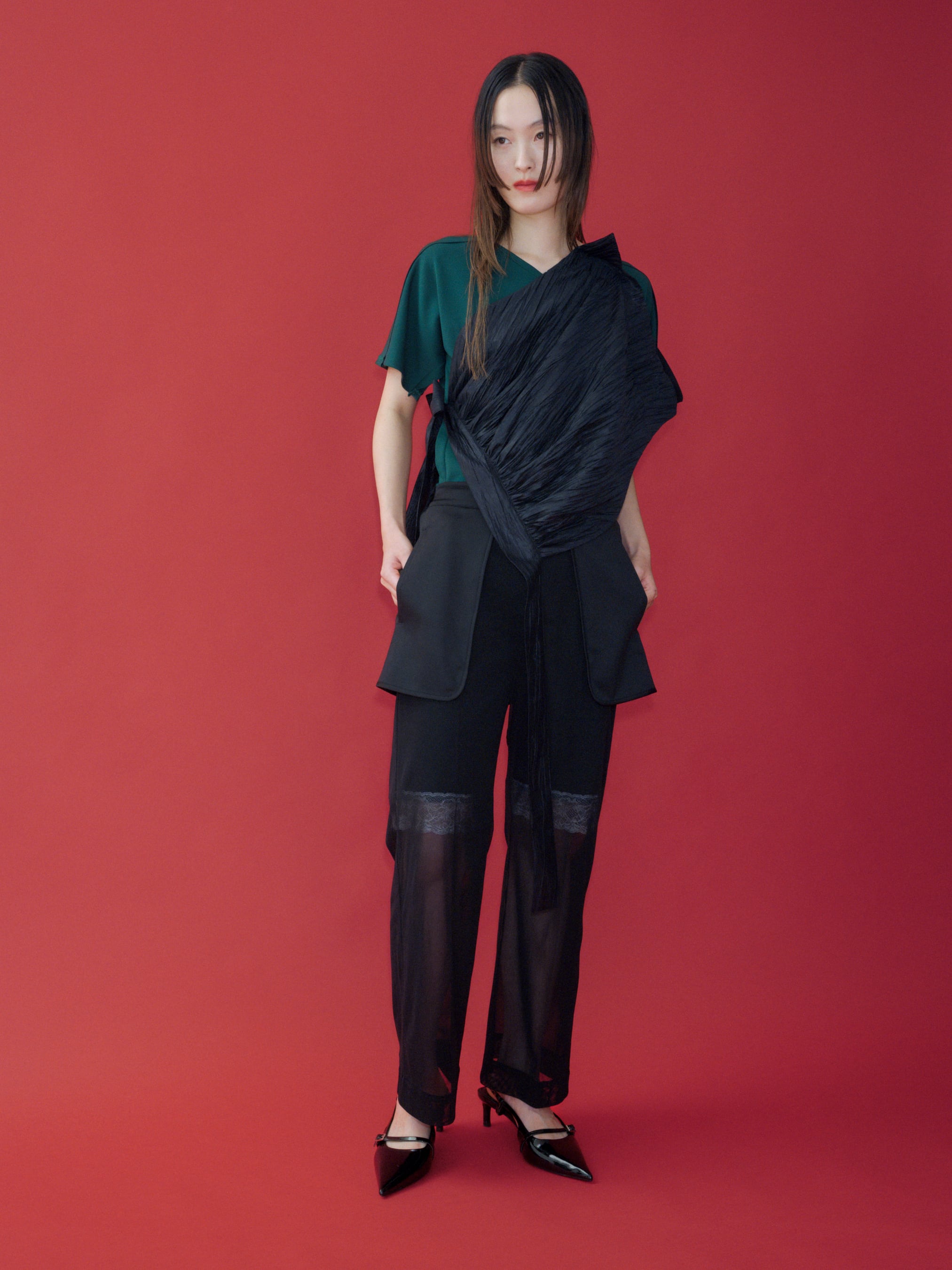RITSUKO KARITA Secret Lace Pants〔plain〕(Signal red / Soil brown /Shadow black)