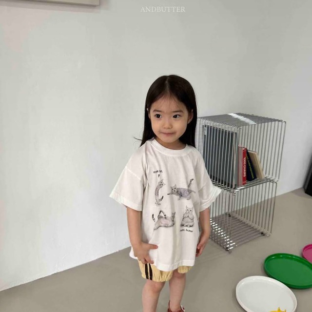 《送料無料》ハローキャッツT：kids【ANDBUTTER】※お取り寄せ
