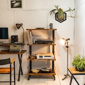 Black iron wagon GRUB