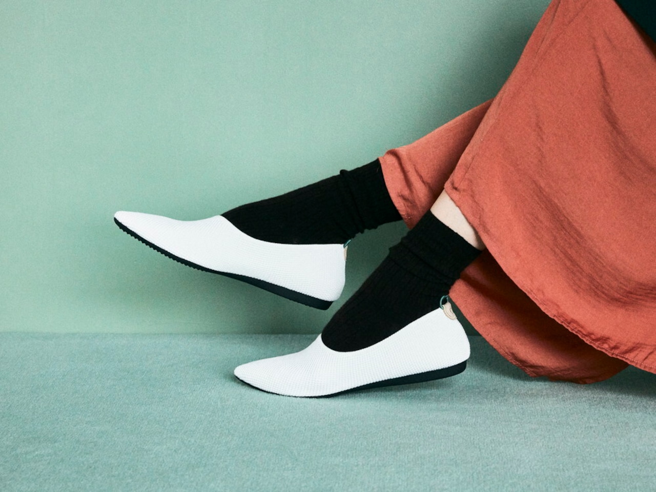 pointed-SIMP / WHITE