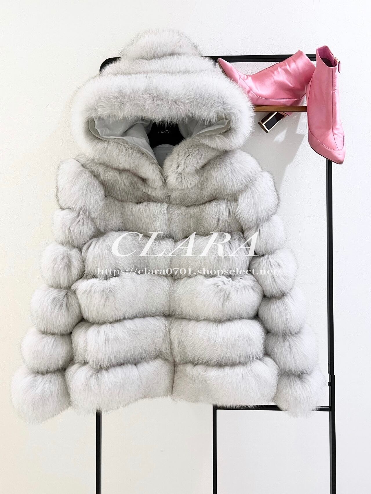 OUTER | CLARA
