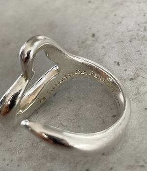 VINTAGE TIFFANY&CO OPEN HEART RING -Elsa Peretti-