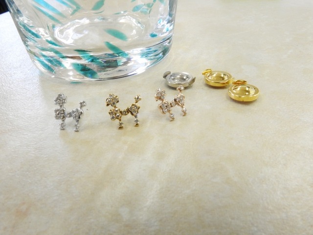 K18WG/YG/PG 0.1ct ダイヤブローチ