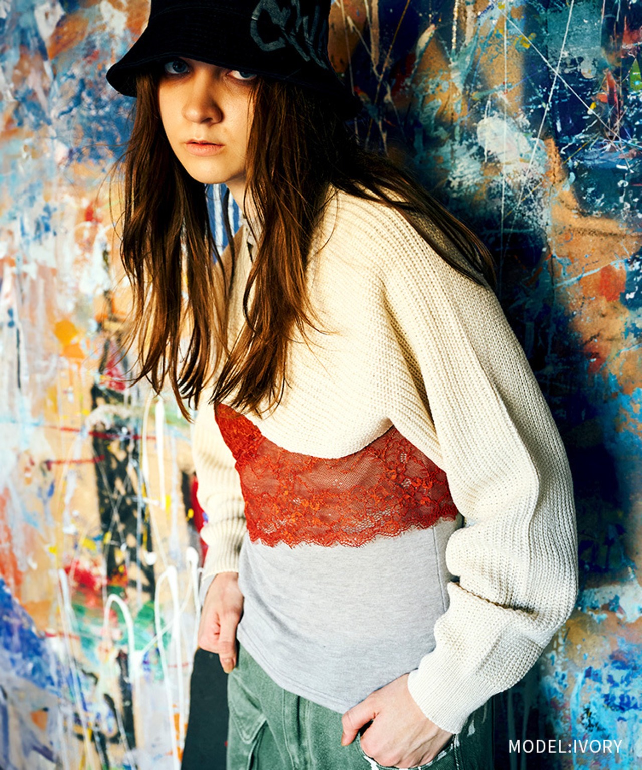 【直営店限定ITEM】クロップドアシメトリーニットTOPS (IVORY) CQ-45099H