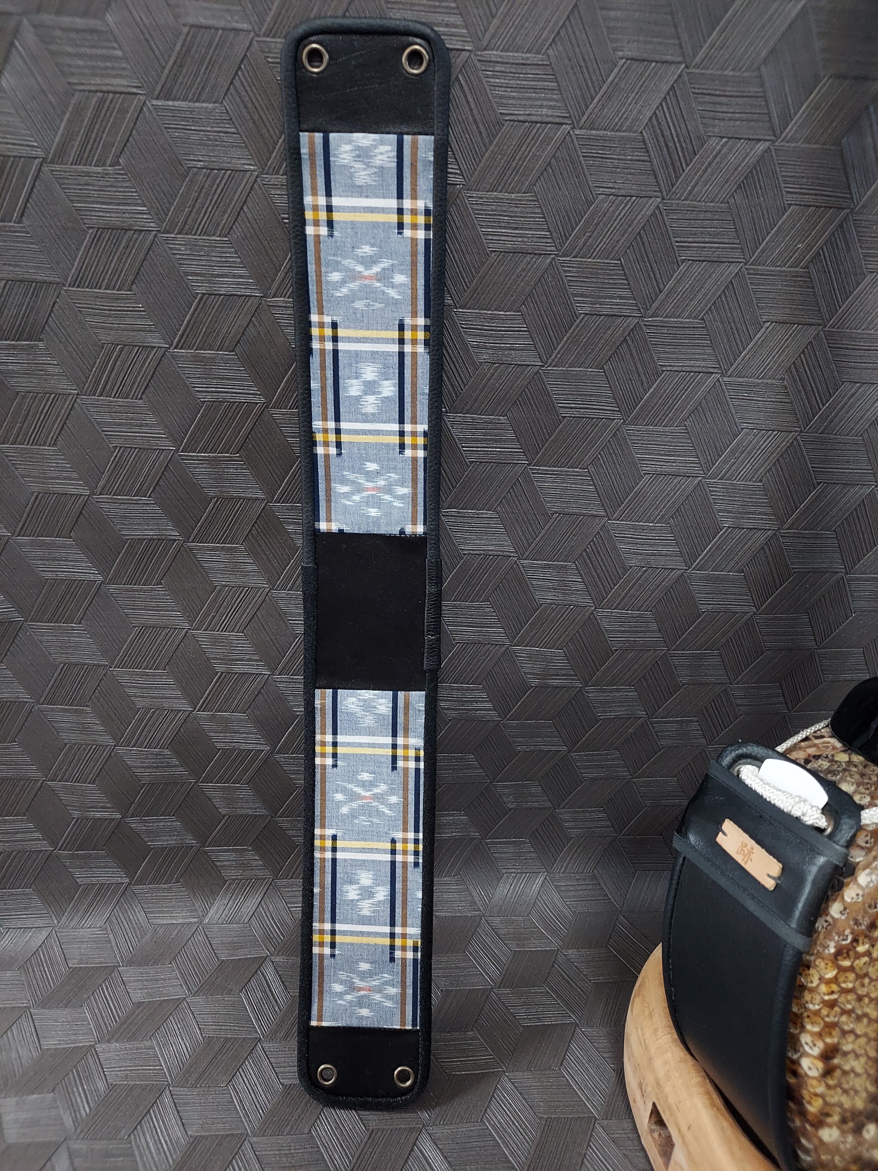 希少三線用ティーガー芭蕉布