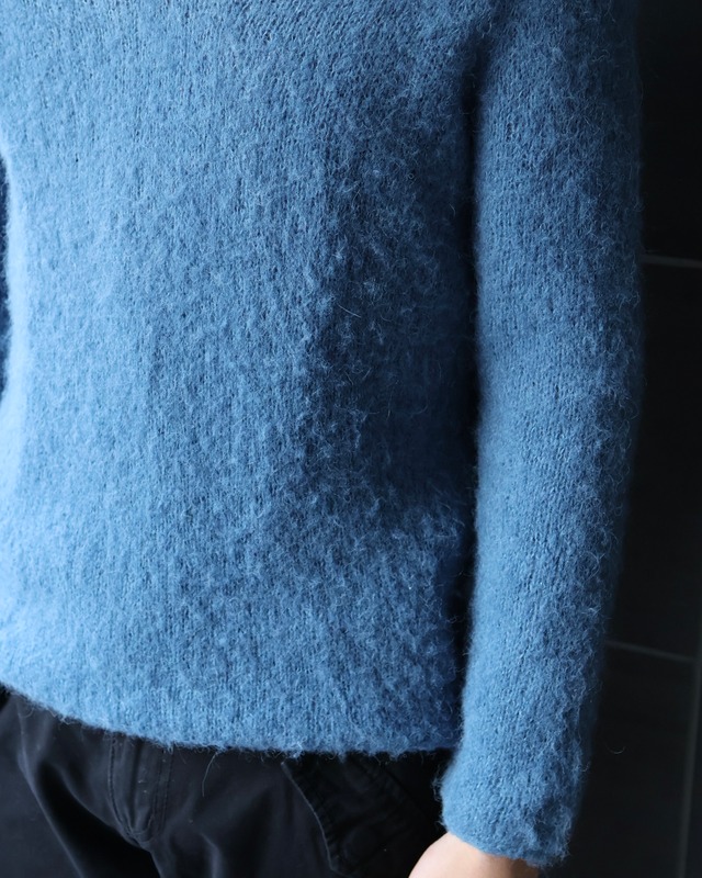 Mohair V-neck knit