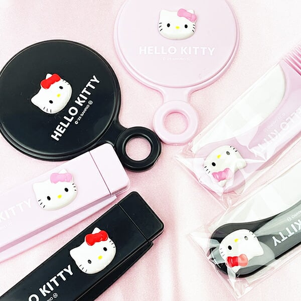 サンリオ ハローキティ 折りたたみミラー付きコーム ブラック Sanrio
