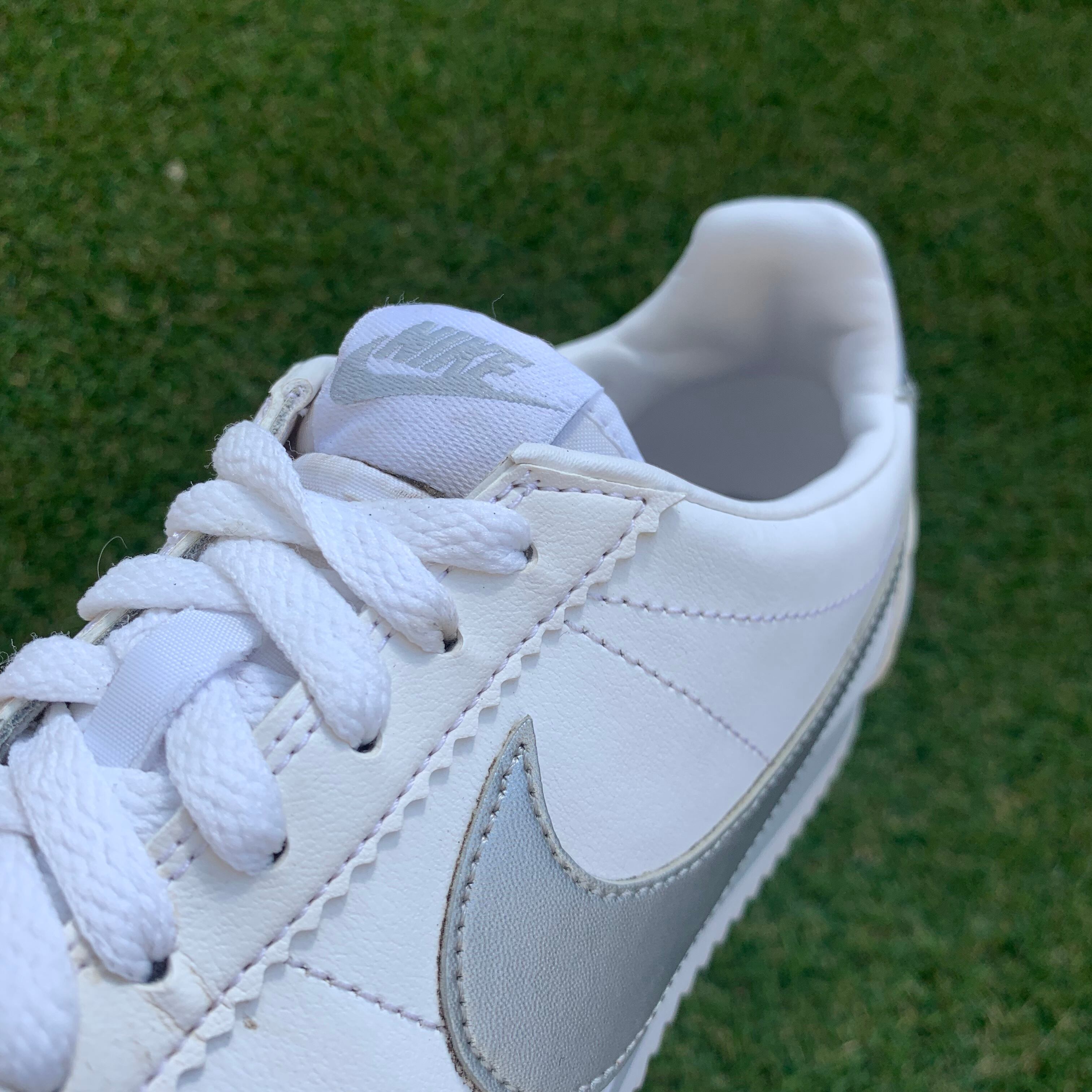 NIKE CLASSIC CORTEZ LEATHER ナイキ クラシックコルテッツ レザー