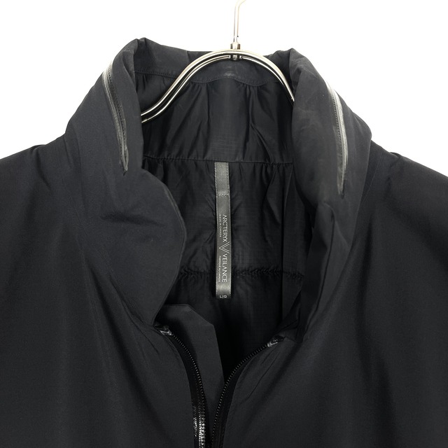 achrom is jacket