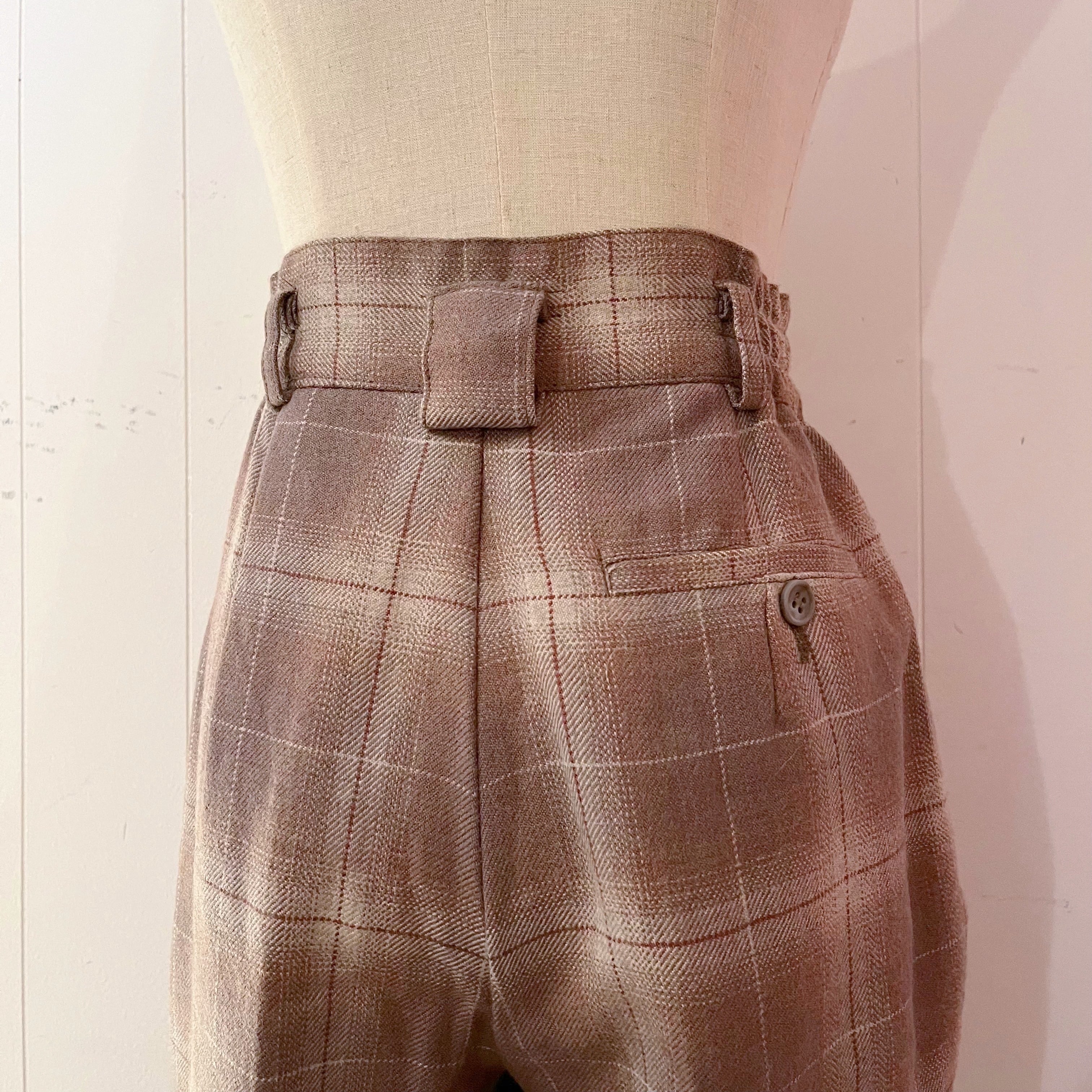 pale brown check tuck pants
