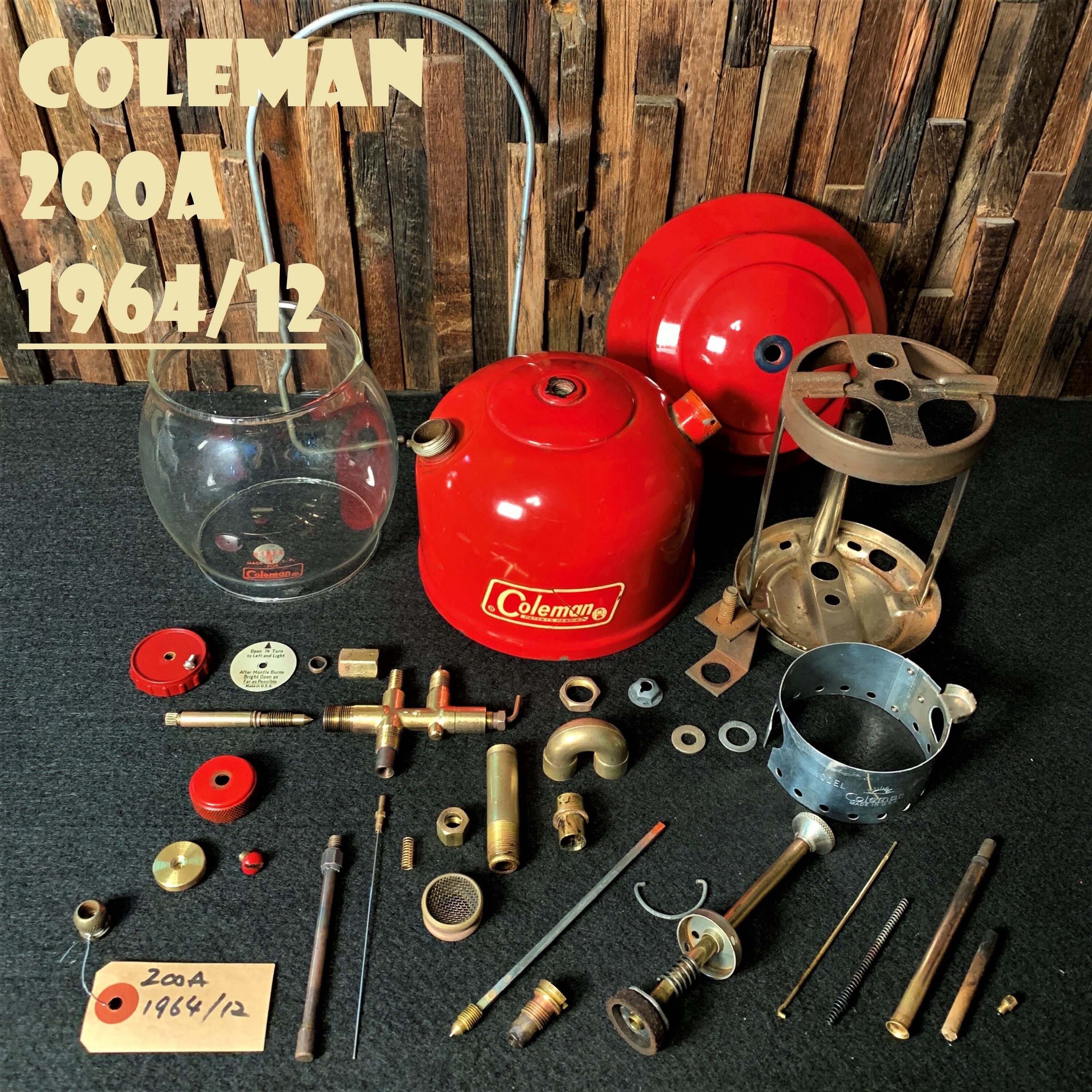 コールマン 200A 1964年12月製造 後期 パテンツペンディング 白 コールマン 200A 1964年12月製造 後期 パテンツペンディング 白