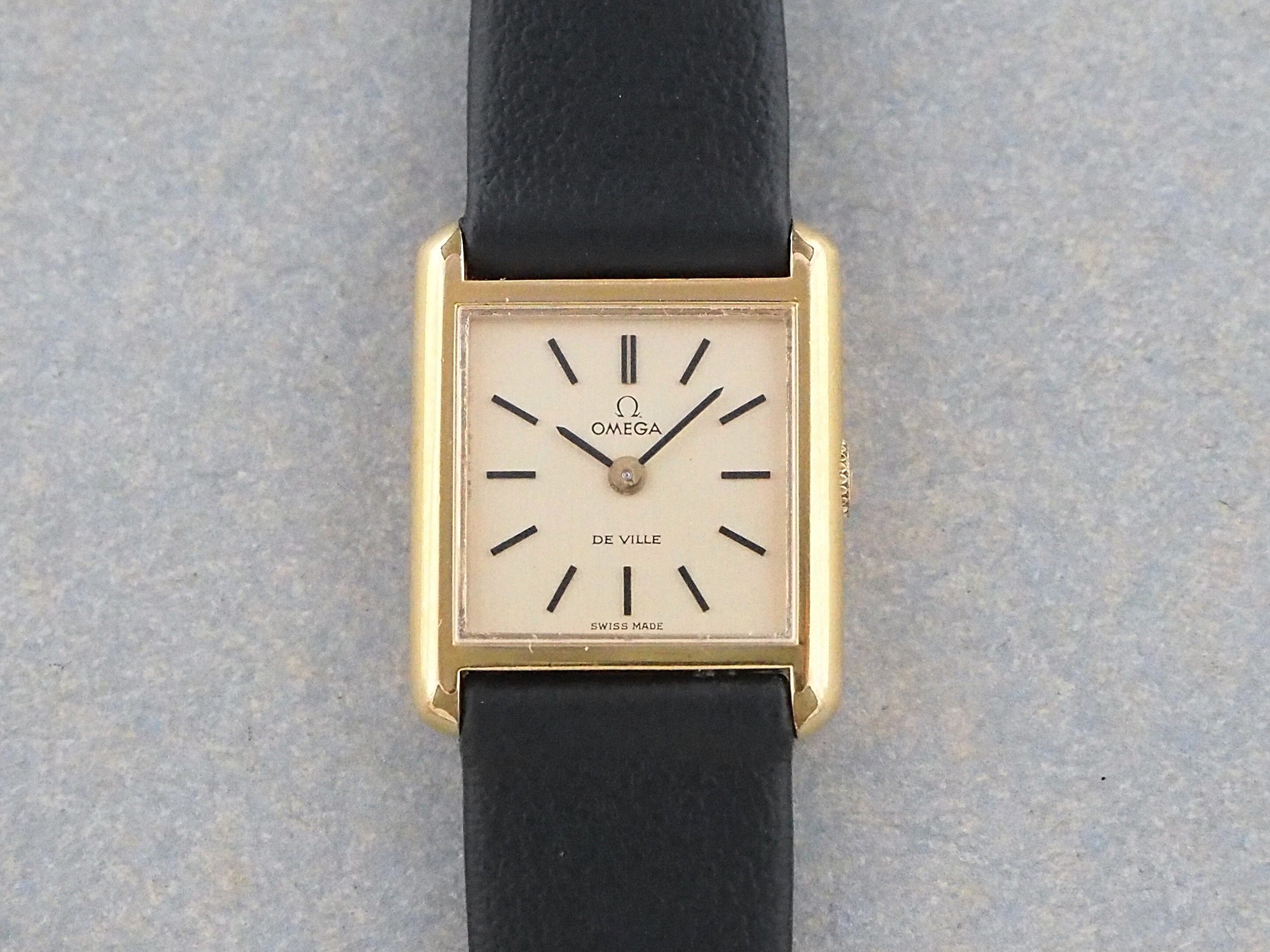 L o'clock