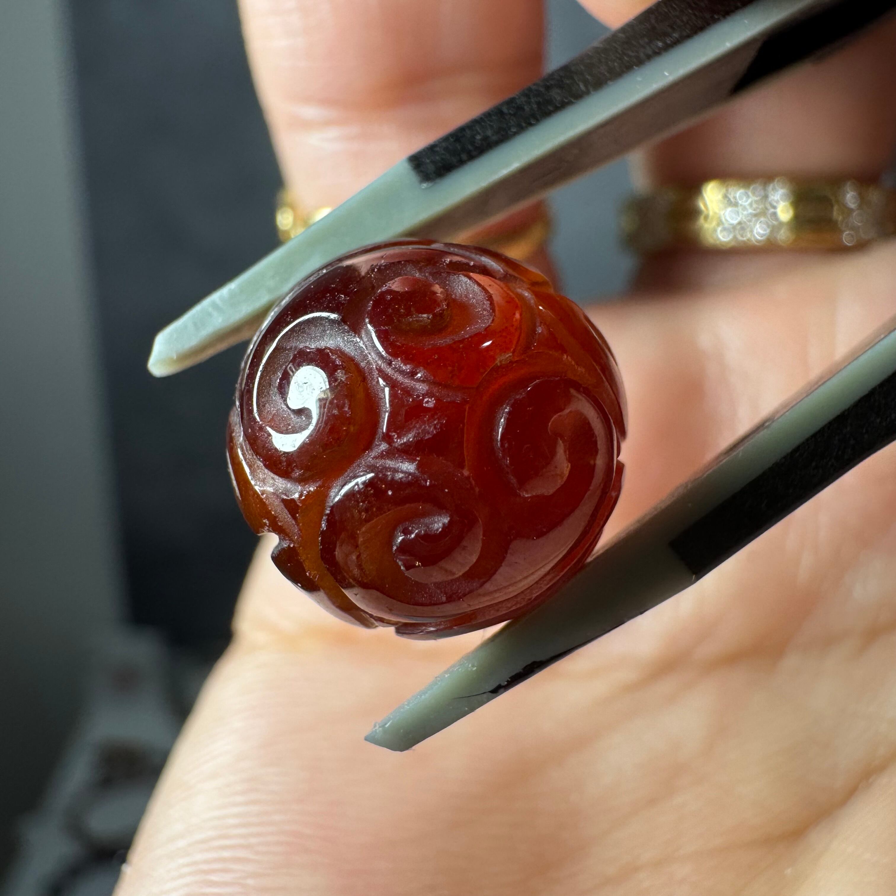 no.A6 ガーネット マニ車・会紋珠 約12.8mm 約3.5mm・貫通穴